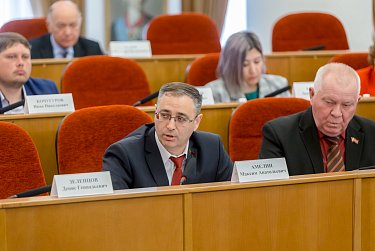 Сергей Грачев: «Меры законодательной поддержки семей с детьми и бизнеса сейчас необходимы и оправданы»